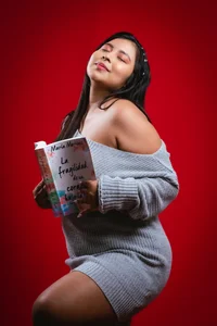 _alaiasmile_の🌻𝑹𝒆𝒂𝒅𝒊𝒏𝒈 𝒂𝒇𝒕𝒆𝒓𝒏𝒐𝒐𝒏...🌻の 3枚の写真