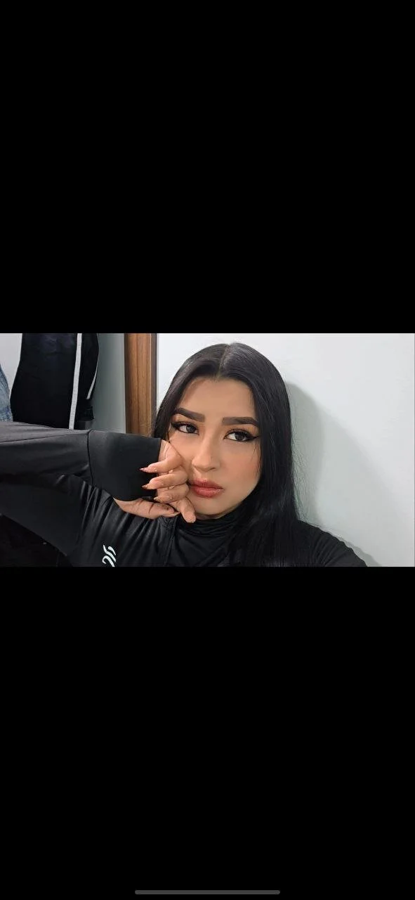 Emilyy_ Набираща популярност снимка 6355