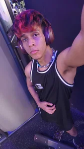 Bryan_Santos_z Public Gambar