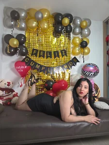 rosebigboobs 🎁🎈Today is my birthday, celebrate it with me🎁🎈 Bilde 3