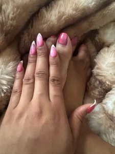 sky_velvetx Public Pic 9