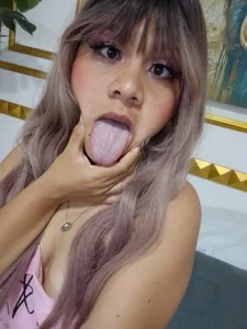zully28_x I want to make you lose control 😈 Pic