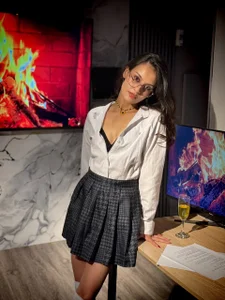 Liss_vega Keep me close Bilde 6