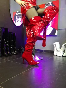 MissNicoleSds ❤️❣️New red latex boots❣️❤️  5. fénykép