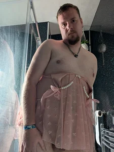 Sissy_roxxi Public Poză 3