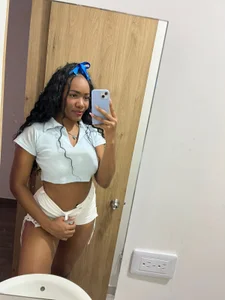 whiitneyfox how sexy slika 2