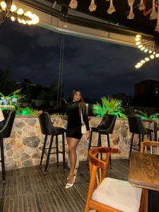 Emma_Carteer_1 Public Pic 5