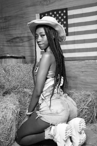 NathalyLeen July 4th 🤠 Independence Pic 7
