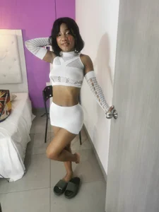 Zdjęcia malu_hot69 sensual latin girl: 