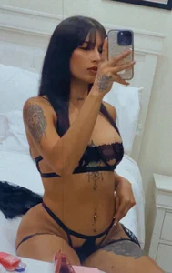 Mia_stella's XXX Nude Photo 2