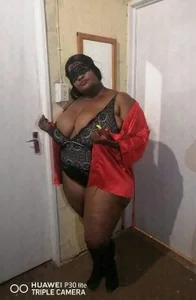 bustytitsxxx 😘 Pic