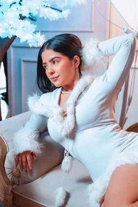 Layla_Breezee LET'S LIVE THIS CHRISTMAS 2025 TOGETHER Hình