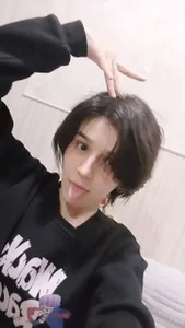 CarollDuemmel Home photo shoot ✌️ Immagine  5