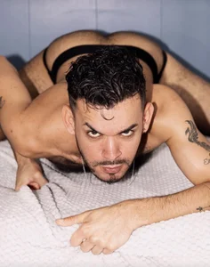 LeoSaenz Public Pic 2