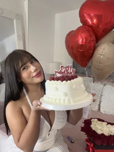 AshleyFerrer It's my birthday 👑✨ Pic 3