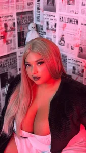 Kenya--Buhle fear wrapped in pleasure🎃 Kuva 3