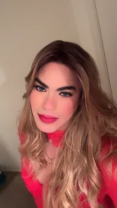 Tatianadelosrios Labios rojos, apasionado Pic 2