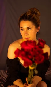 Can't Look Away 🥰 de SharaRoades  5 Imagens