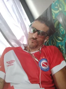 Public od Guillelp  snímek