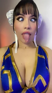 Chun li Cosplay de charlottejacks  3 Imagens