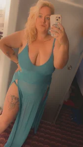 JigglyArseSarah Public Pic 9