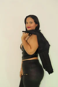 Public de brunnette_hot  3 Imagens