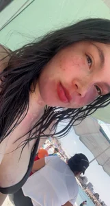 WHITEWOMEN_2 UN DIA NORMAL Foto 4