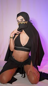 zulaija_01 Public รูป 