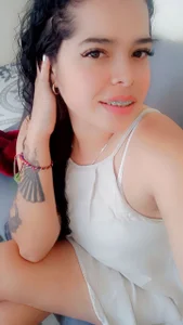 alexa-cooper- Public Pic 2