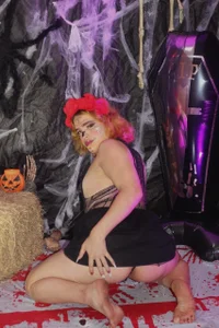 Pearl_Michelts happy halloween Pic 5