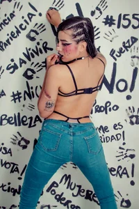 aliice_walker_ Feminine power Pic 8