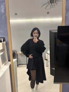 SweetMiaXO: in a sweater and skirt ( фото)