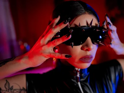 Aurora_thomas__1 BLACK 🖤 Pic 4