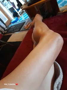 Hot_Colettte Lábak 🥰 Pic 2