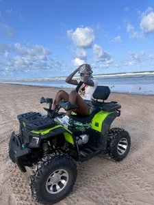 Quad Biking de ZENDAYA_CASTING Foto 4