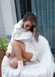 HoneyBlondiex Your favorite fall girl 🤎 Gambar 5