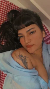 Niinatorres My casual life 😏 Foto 2