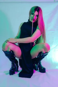 Violetx_moon kullanıcısının GOTHIC GIRL, BOOTS LATEX albümü -  2 fotoğraf