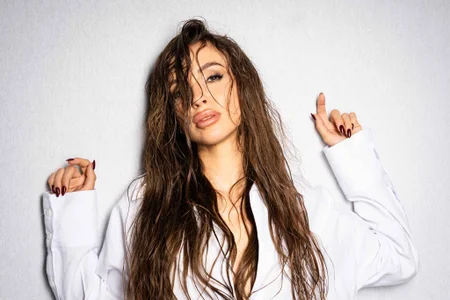 KirstenDanston Public Bilde 2