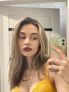 Caroline_love_me Public Foto 6