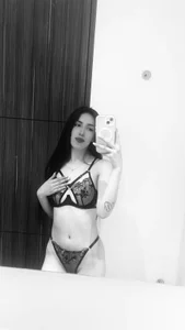mara_gz's XXX Nude Photo 1