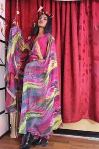 Kendall_hornyyのONE OF ME GEISHA STYLE💖の 4枚の写真