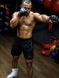 🥊🔥 de LeoCarter_  2 Imagens