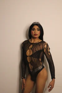 Natasha_clifford🖤 Goddess in Black: Eternal Allure 🖤 || Photoshoot 2025 Bild 4