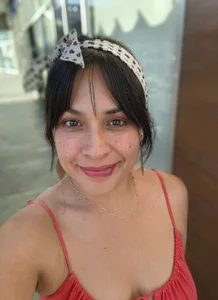 FALL IN LOVE WITH ME 🥰 de astridcollinsvip  4 Imagens