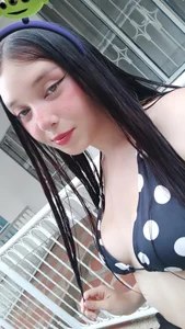 Stefany_pink10 Public Pic 2