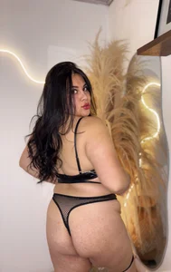 Sofi_BBWのHorny ❤️‍🔥の 5枚の写真