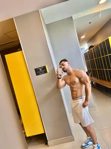 Ezzio_Scolaro Me⚡️ Pic 5