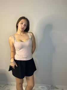 Brooke_Coles captivating gaze Kuva 2