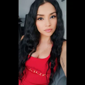 kaoruko Public  2টি ছবি